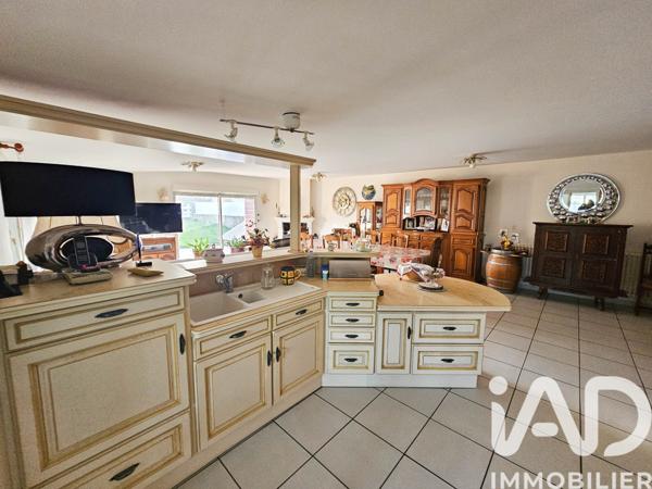 Maison à vendre 5 pièces 152 m² Merdrignac