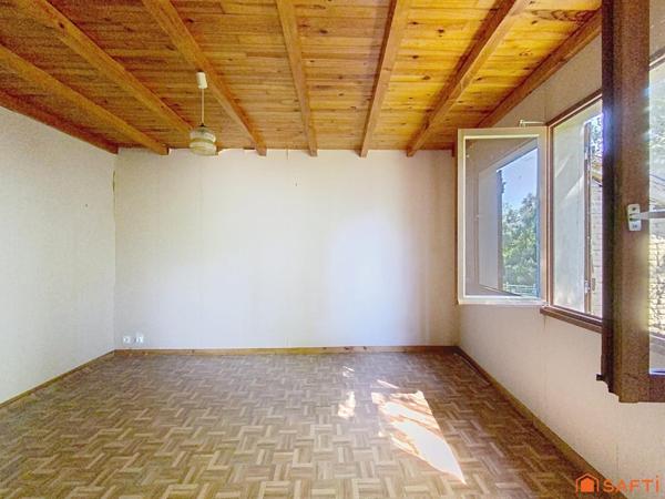 Maison au bord de l'eau