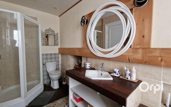 Maison à vendre    5 pièces •  Le Gua