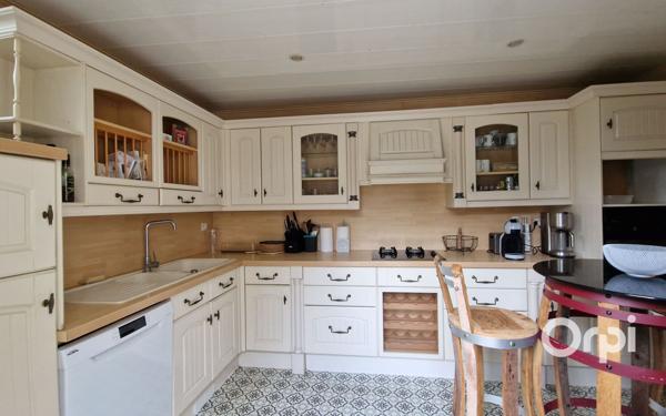 Maison à vendre    5 pièces •  Le Gua