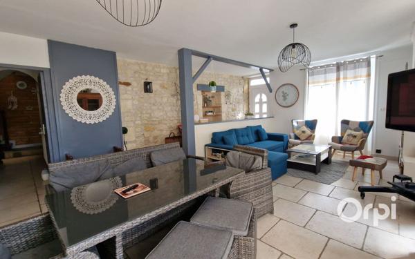 Maison à vendre    5 pièces •  Le Gua