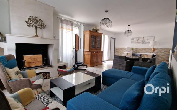 Maison à vendre    5 pièces •  Le Gua