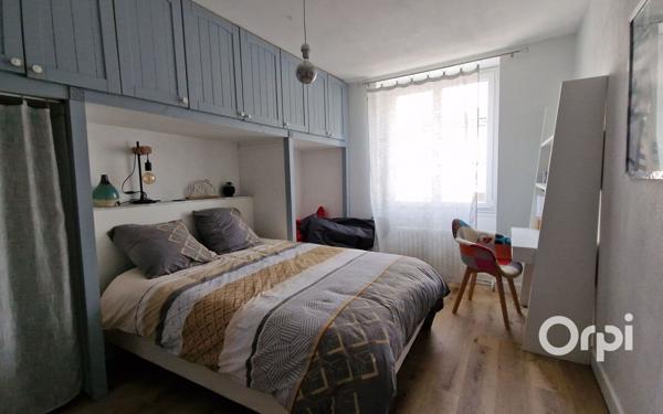 Maison à vendre    5 pièces •  Le Gua