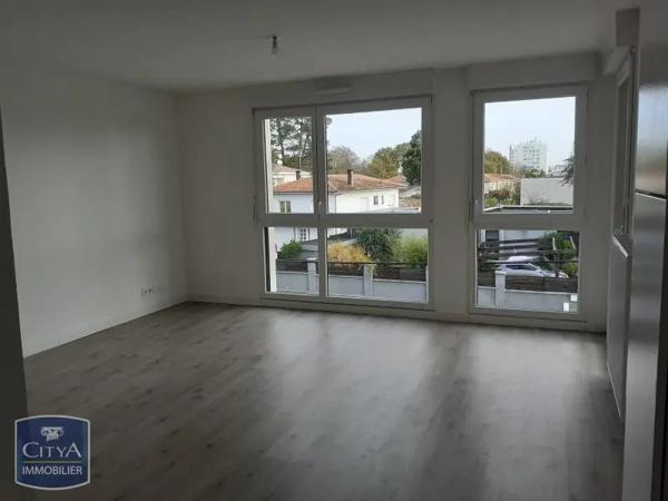 Appartement à louer 2 pièces 45.92m²
