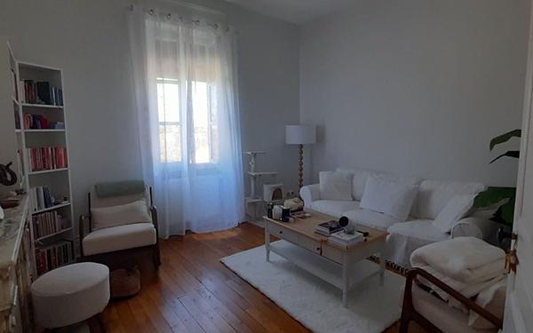 Appartement à vendre    4 pièces • 72,25 m2 Bourg-en-Bresse