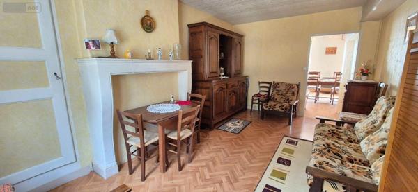 Maison de ville à vendre à Bonnétable dans la Sarthe (72110), ref : 13808/709   
11 rue de luynes