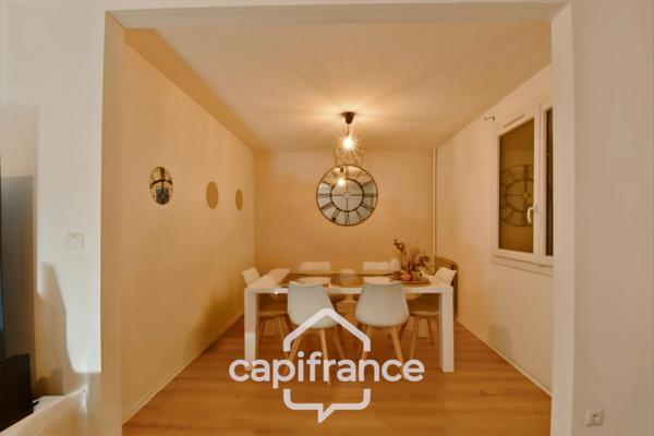 Appartement T4 lumineux avec balcon, et stationnement privatif