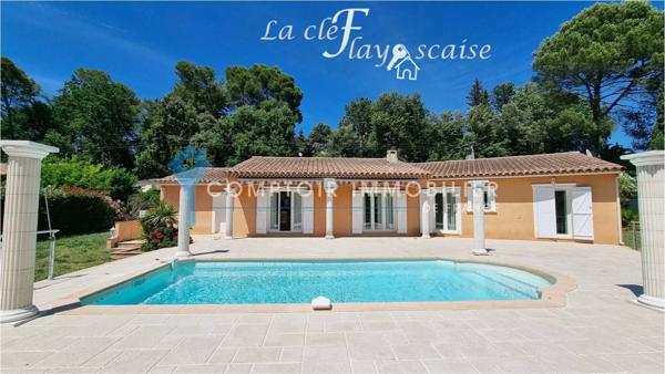 Villa
                                                                                                                                                                                                                                                                                                                        5 pièce(s)                                                                                                                                                                                                          4 chambre(s)                                                                                                                                                                                                          155  m²