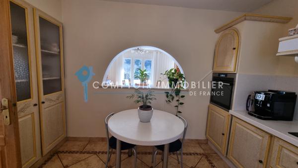 Villa
                                                                                                                                                                                                                                                                                                                        5 pièce(s)                                                                                                                                                                                                          4 chambre(s)                                                                                                                                                                                                          155  m²