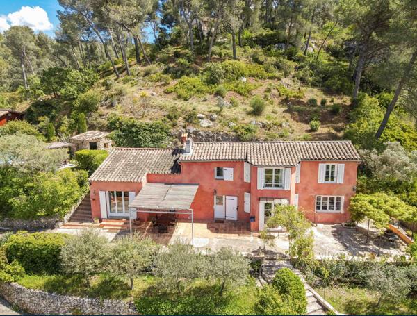 Location Maison de luxe Aix-en-Provence 5 Pièces 170 m²