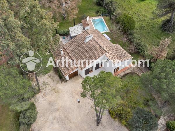 Vente Maison 3 pièces 111 m2 à Gonfaron