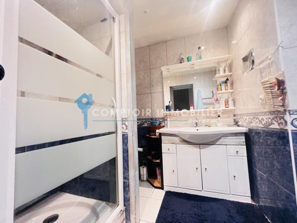 Maison
                                                                                                                                                                                                                                                                                                                        6 pièce(s)                                                                                                                                                                                                          4 chambre(s)                                                                                                                                                                                                          121.15  m²