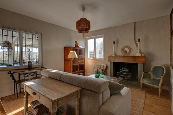 Brassac (82190) Maison de campagne avec piscine et grange et gîte