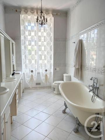 Maison à vendre  11 pièces - 430 m2 ALES - 30