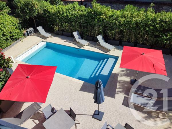 Maison à vendre  11 pièces - 430 m2 ALES - 30