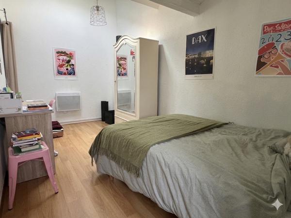 Poitiers (86000) T4 de charme avec vue imprenable sur la cathédrale