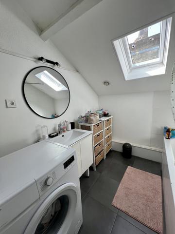 Poitiers (86000) T4 de charme avec vue imprenable sur la cathédrale