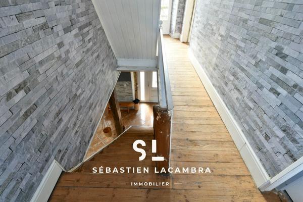 Lédergues (12170) Maison en pierre rénovée – 5 pièces – Piscine avec dôme – Terrain arboré