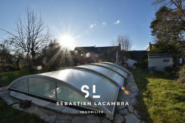 Lédergues (12170) Maison en pierre rénovée – 5 pièces – Piscine avec dôme – Terrain arboré