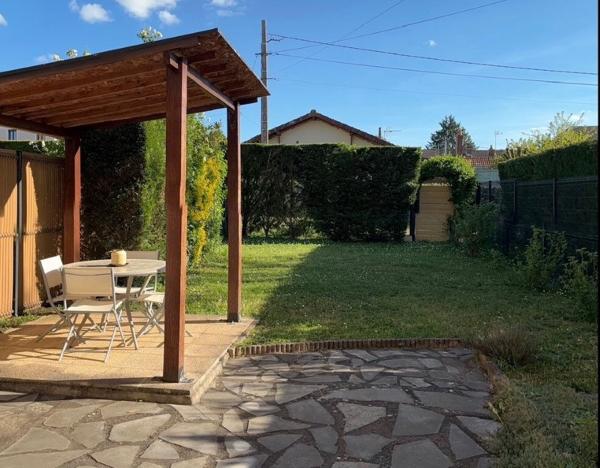 EN VENTE - FOURCHAMBAULT - APPARTEMENT DUPLEX TERRAIN - GARAGE - DEPENDANCE