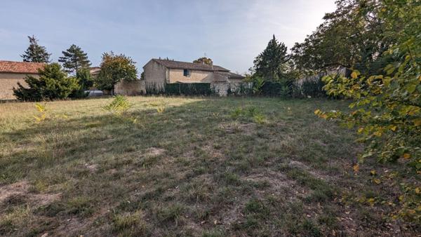 Terrain viabilsé de 1135 m2 proche centre de Cissé