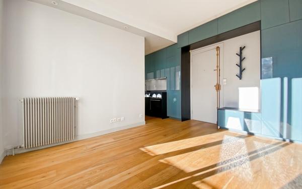 Appartement à vendre    2 pièces • 29,13 m2 Lyon 3