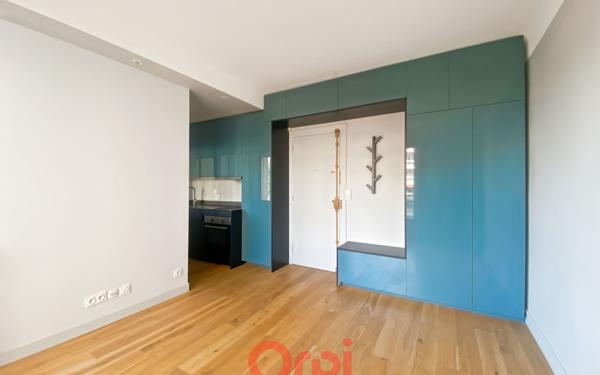 Appartement à vendre    2 pièces • 29,13 m2 Lyon 3