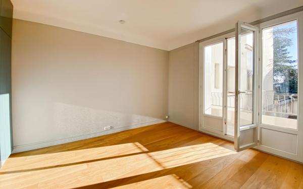 Appartement à vendre    2 pièces • 29,13 m2 Lyon 3