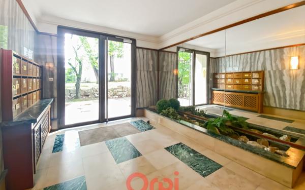 Appartement à vendre    2 pièces • 29,13 m2 Lyon 3