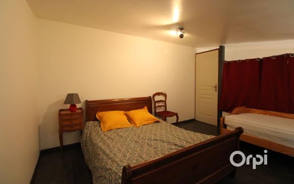 Maison à vendre    5 pièces •  Le Gua