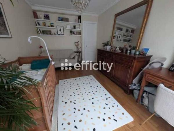 Appartement
         2 pièces
        - 44 m²