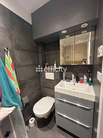 Appartement
         2 pièces
        - 44 m²
