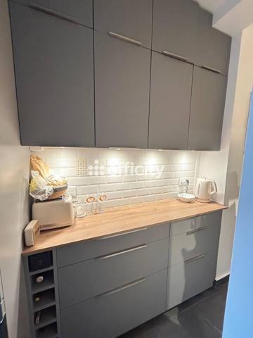 Appartement
         2 pièces
        - 44 m²