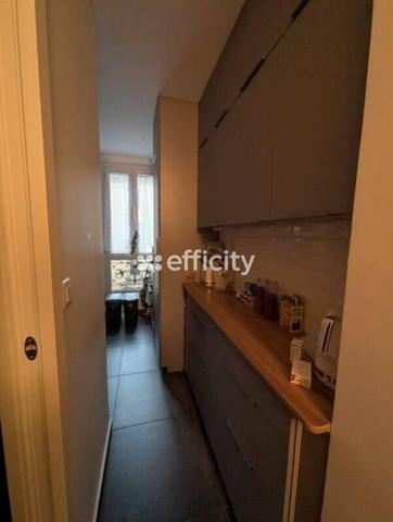 Appartement
         2 pièces
        - 44 m²