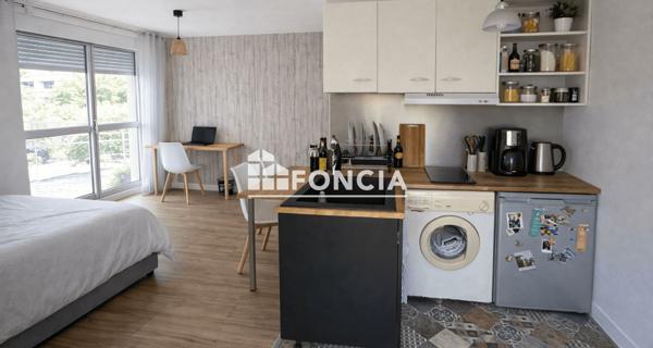 À vendre Studio 30.67 m² - Poitiers 86000