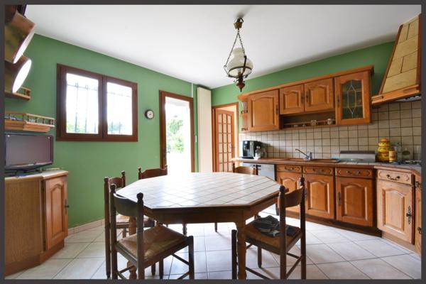 Maison à vendre de plain 3 chambres en bordure de le Dordogne sur la commune de PORT SAINTE FOY ET PONCHAPT (24)