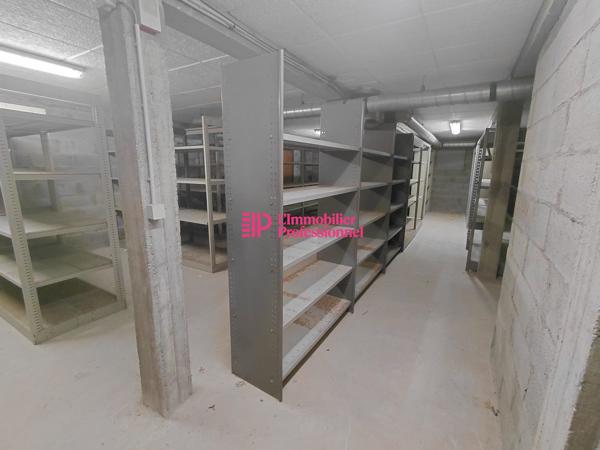 BUREAUX - 348 M2 - CONCARNEAU