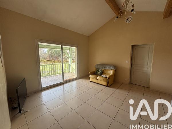 Maison à vendre 8 pièces 191 m² Saint-Julien-en-Born