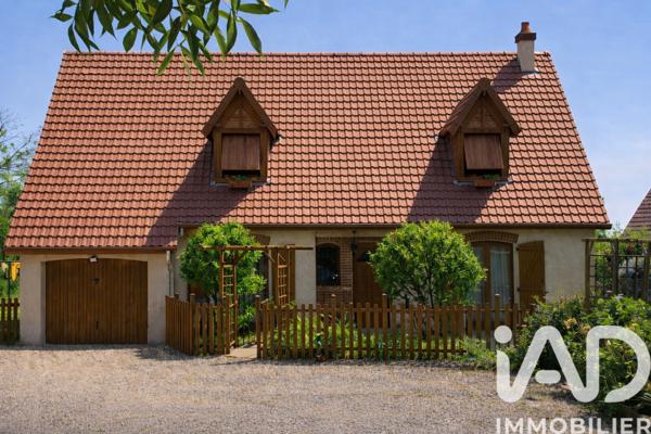 Maison à vendre 5 pièces 133 m² Sainte-Croix-sur-Buchy