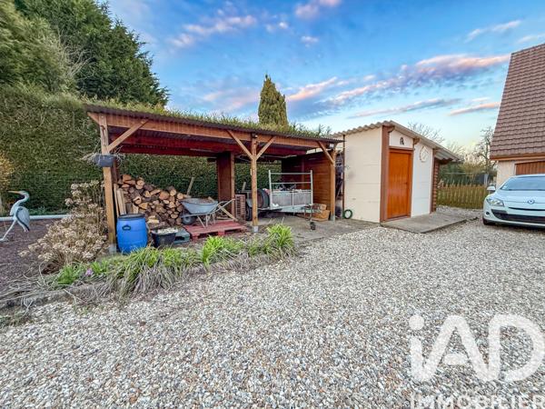 Maison à vendre 5 pièces 133 m² Sainte-Croix-sur-Buchy