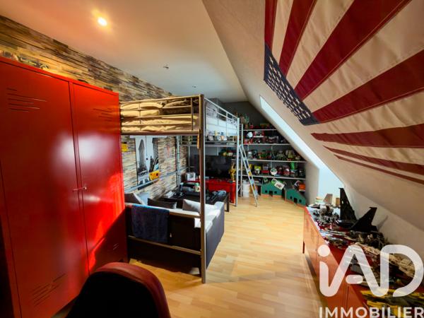 Maison à vendre 5 pièces 133 m² Sainte-Croix-sur-Buchy