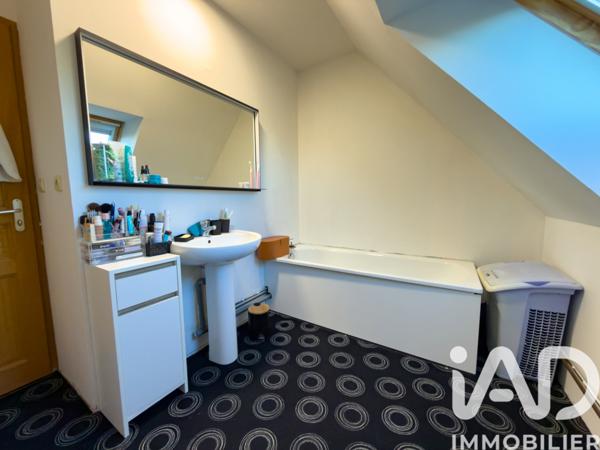 Maison à vendre 5 pièces 133 m² Sainte-Croix-sur-Buchy