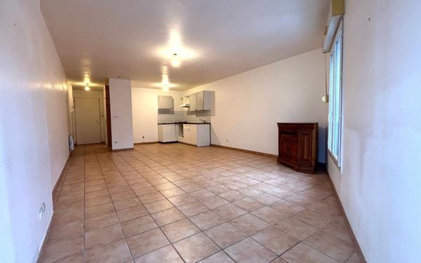 Appartement à vendre    1 pièce • 44 m2 Domont