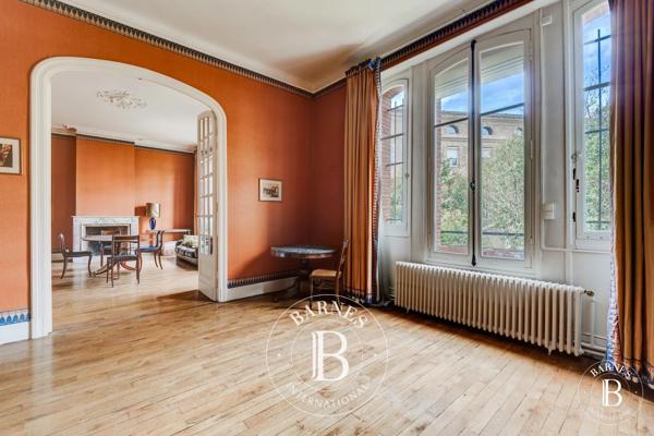 Toulouse, Hôtel particulier  1 350 m² à vendre