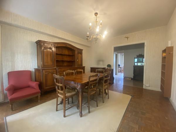 Appartement
         3 pièces
        - 84 m² Exclusivité 169 000 € *