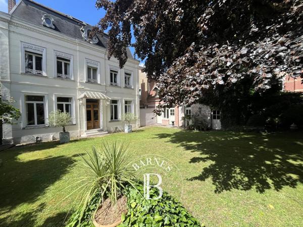 Douai, Maison de ville 4 Chambres -  240 m² à vendre