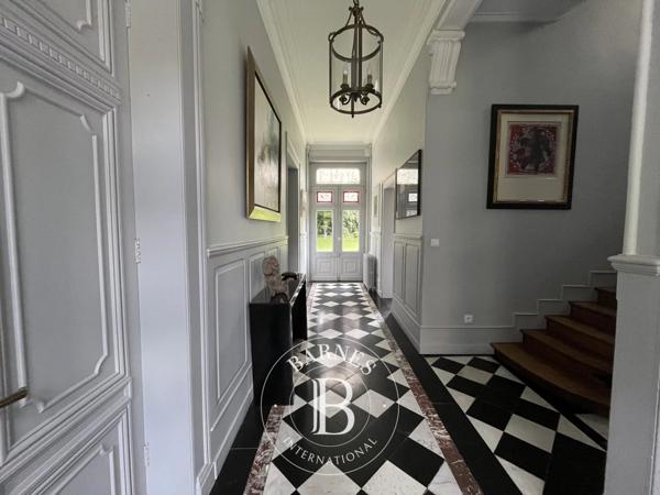 Douai, Maison de ville 4 Chambres -  240 m² à vendre