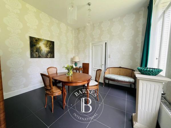 Douai, Maison de ville 4 Chambres -  240 m² à vendre