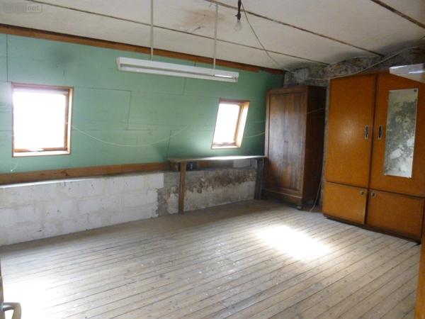 Maison de ville à vendre à Cosne-Cours-sur-Loire dans la Nièvre (58200), ref : ST 244