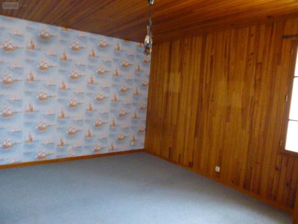 Maison de ville à vendre à Cosne-Cours-sur-Loire dans la Nièvre (58200), ref : ST 244